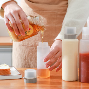 <b>Squeeze</b> <b>Bottles</b> For Condiments With Graduations Kitchen Salad Dressing Dispenser Manual Operation Dishwasher Safe - Product Image 2