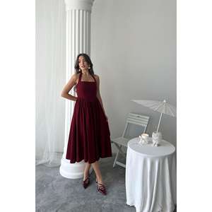 Robe de soirée en lin bordeaux à col licou, coupe trapèze, taille naturelle, respirante - Product Image 4