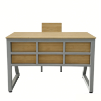 Bureau d'enseignant moderne et durable avec chaise confortable, mobilier de bureau scolaire, table en bois avec tiroirs pour salle de classe
