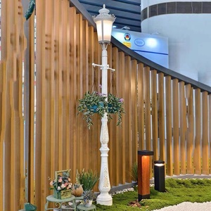 Lampadaires de cour de style européen de luxe avec paniers de fleurs des deux côtés, lampes décoratives de jardin à LED électriques - Product Image 3