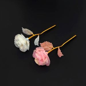 Golden Stems Multi-Color Foil Roses - Personalized Metallic Flowers for Special Occasions - Product Image 3