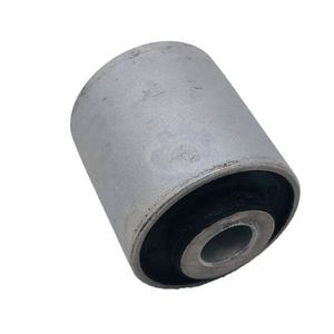 Silentbloc de bras de suspension 7L0412333A 95534324301 7L0 412 333 a - Product Image 1