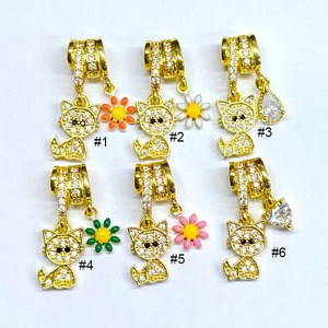 CZ9393 Fashion Big Hole 18k Gold Plated Enamel Cute Cat and Zircon Double Dangle <strong>Charms</strong> Bead Fit for European Style Bracelet - Product Image 1