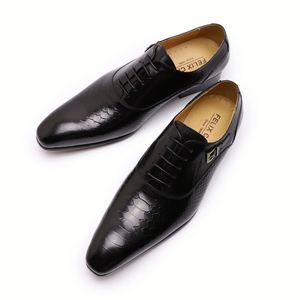 Nouvelles Chaussures Habillées en Cuir Véritable pour Hommes 2026, Respirantes, à Fermeture par Bride, Motif Floral, Isolantes, Idéales pour Mariage - Product Image 5