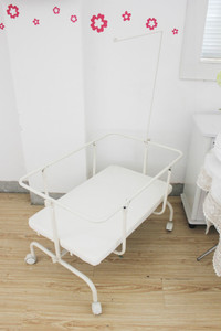 Plegable de metal juguete bebé cama cuna de algodón camisas pequeña cantidad <span class=keywords><strong>precio</strong></span> bajo - Product Image 4