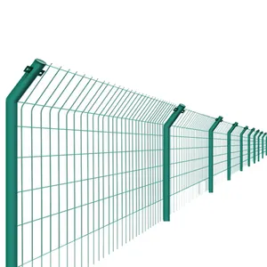 Barrera de seguridad de esgrima de malla de alambre de metal con marco recubierto de PVC para valla de alta seguridad anti escalada