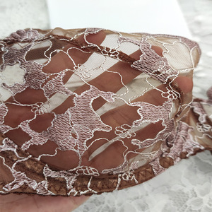 Ultima Collezione OEM per San Valentino: Lingerie Trasparente di Lusso, Intimo in Pizzo, <span class=keywords><strong>Reggiseno</strong></span> Sexy, <span class=keywords><strong>Costume</strong></span> Seducente - Product Image 3
