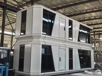 Maison capsule abordable à 2 niveaux, pod spatial insonorisé personnalisé, construction écologique, prête à l'emploi et alimentée à l'énergie solaire