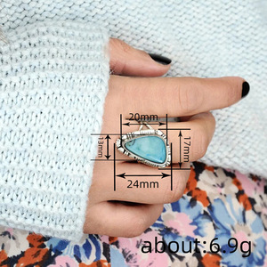 A081 Anello Geometrico da Cocktail con Turchese in Montatura a Castone, Anello Unisex alla Moda, Idea Regalo - Product Image 4