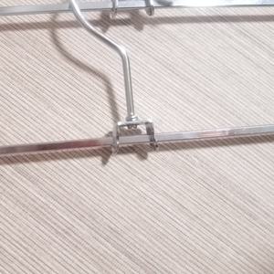 Cintres en métal gain de place pour vêtements, manteaux, jeans, pantalons, jupes avec pinces antidérapantes réglables – Vente en gros - Product Image 2