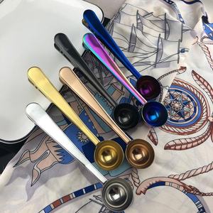 Cucchiaio dosatore per caffè in acciaio inossidabile con manico lungo 2 in 1, capacità 15 ml con clip di chiusura, strumento a doppio uso - Product Image 2