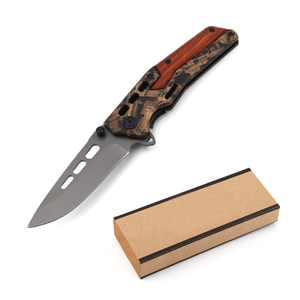 Bochen شفرة التيتانيوم المغلفة قابلة للطي مقبض خشبي سكاكين كامو مقبض من ألياف الكربون سكين جيب التخييم الصيد التكتيكي - Product Image 6