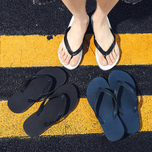 Nouveau Design Tongs Modèle Taille 40-45 Stock Style Mignon Tongs Hommes Pantoufles Femmes Colorées Ventes Directes d'Usine - Product Image 6