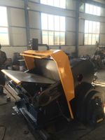 Machine de découpe à plat manuelle économique pour petites usines de boîtes et la fabrication d'échantillons
