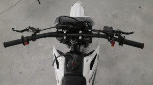 Motocicleta Todoterreno de Alta Potencia, 120 km/h, 300 cc, 4 Tiempos, Gasolina, con Certificación EEC, COC y EPA, Enduro, para Carreras, Fabricada en China - Product Image 3