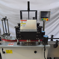 Machine automatique de bouchage de bouteilles en verre pour la production de flacons compte-gouttes à fine brume, de parfums, d'huiles essentielles et de cosmétiques