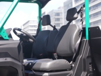 Véhicule utilitaire électrique tout-terrain 4x4 à 2 places avec une capacité de charge de 500 kg et une autonomie de 90 km
