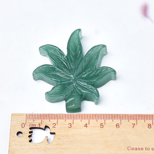 Artigianato in Cristallo Naturale di Alta Qualità, Foglia d'Acero Intagliata per Decorazione Casa - Product Image 5