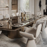 Ensemble table et chaises de salle à manger de luxe moderne, table avec plateau en marbre et texture haut de gamme, table pour 12 personnes
