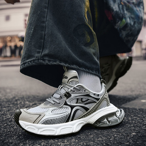 2024 Vente en Gros Chaussures de Sport pour Hommes Décontractées Quotidiennes Bien Vendues, Conception Originale Personnalisée, Marque Tendance Rétro de Haute Qualité - Product Image 3