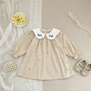 Vestito da Principessa per Bambina con Fiocco Ricamato Beige 0-6 Anni Abito a Maniche Lunghe per Neonata Abbigliamento per Bambine - Product Image 6