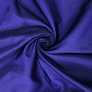 Pantalones cortos deportivos personalizados de secado rápido para hombre - Product Image 4