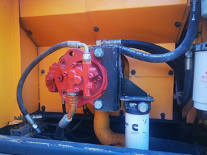 Excavadora de orugas hidráulica Hyundai usada R210 R215 componente de núcleo motor incluido - Product Image 6