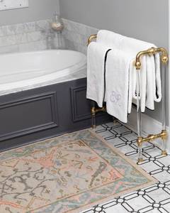 ชั้นวางผ้าขนหนูแบบตั้งได้ทำจากอะคริลิคแบบตั้งเดี่ยวสีใสสำหรับห้องน้ำ - Product Image 1