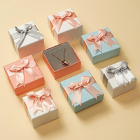 Boîte d'emballage en carton pour bijoux et artisanat