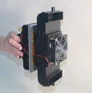 ฮิคูล เซมิคอนดักเตอร์ ระบบทำความเย็นเทอร์โมอิเล็กทริก พัดลมระบายความร้อนเพลเทียร์ เครื่องปรับอากาศอุตสาหกรรม ความแม่นยำสูงรุ่นใหม่ - Product Image 5