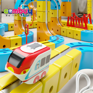 Jouets de <span class=keywords><strong>train</strong></span> à éclairage suspendu électrique DIY, circuit ferroviaire d'aventure à assembler - Product Image 6