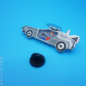 Broche personnalisée en alliage de zinc émaillé en forme de voiture de dessin animé, finition nickel brillant, accessoire de mode unisexe, idéal comme cadeau - Product Image 1