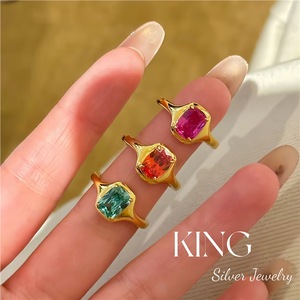 Bague en argent S925 plaqué or avec design géométrique en zircon pour femmes, à porter au quotidien - Product Image 2