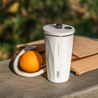Nouveau Gobelet Isotherme Moderne en Acier Inoxydable 470ml 600ml avec Paille - Grande Capacité, Tasse de Bureau Portable avec Base à Ventouse pour Voiture