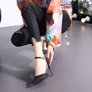 Sandales à talon aiguille fines et élégantes à bout pointu, style français, avec bride cheville, polyvalentes, pour femme, idéales pour le quotidien et les soirées, collection 2026 - Product Image 5