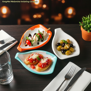 <span class=keywords><strong>Assiette</strong></span> à salade en mélamine de forme irrégulière, vaisselle moderne en plastique écologique avec design de desserts en céramique, forme de <span class=keywords><strong>pique</strong></span> - Product Image 1