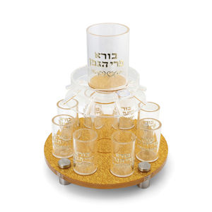 <span class=keywords><strong>Fontaine</strong></span> à <span class=keywords><strong>vin</strong></span> Kiddush personnalisée en acrylique lucite avec petites coupelles pour la décoration <span class=keywords><strong>de</strong></span> <span class=keywords><strong>table</strong></span> <span class=keywords><strong>de</strong></span> Shabbat - Cadeau Judaica - Art juif <span class=keywords><strong>de</strong></span> luxe - Product Image 4