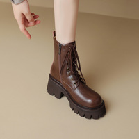 Bottines Martin à lacets avec plateforme et talon bloc épais