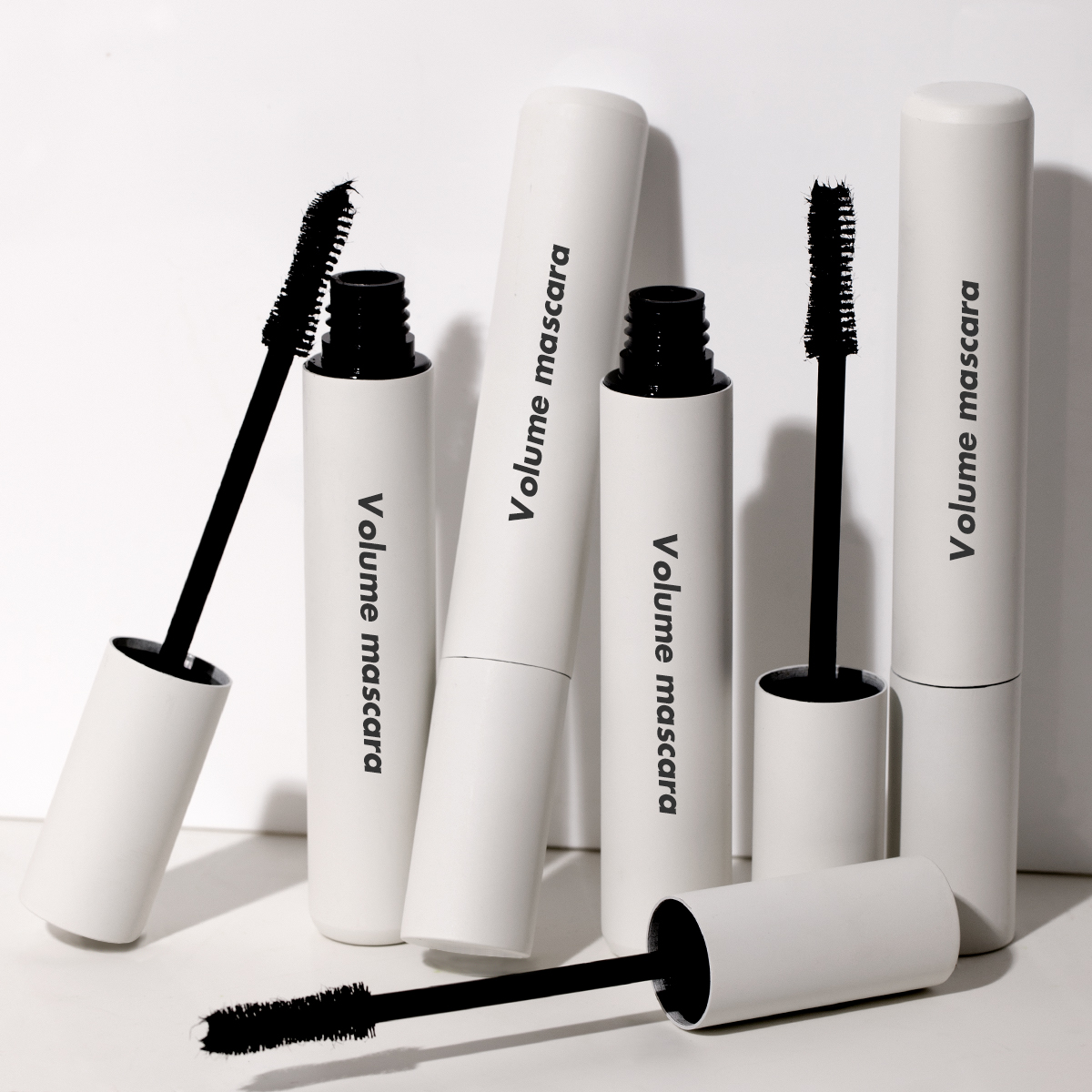 Volume Mascara Waterproof Mascara Wands OEM ODM Matte Black Volume Lashes Natural Microfiber Mascara Sky High