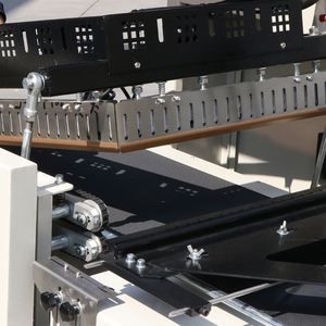 Machine de scellage entièrement automatique pour emballage express, machine de scellage des bords, machine de film thermorétractable entièrement automatique - Product Image 6