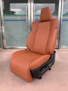 Sedile Auto Ergonomico Regolabile per Conducente e Passeggero con Massaggio e Riscaldamento per Auto di Lusso - Product Image 3
