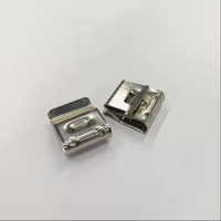 Clip de câble solaire PV SUS304 à prix bon marché d'usine 2 X 4mm ²