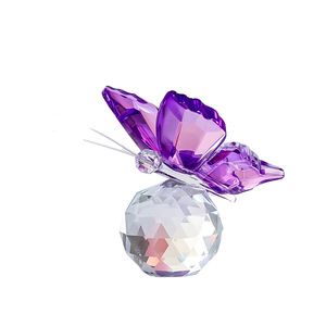 Figuras de Animales de Cristal Colorido, Mariposa al por Mayor para Regalos de Boda, Caja de Papel de Amor, Arte Popular, Mosaico Transparente - Product Image 1