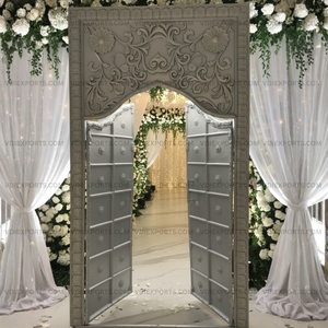 Panel de Puerta de Entrada para Boda en Oro Antiguo Real, Arco de Entrada Mandap Tallado de Lujo para Bodas de Destino y Exportación - Product Image 3