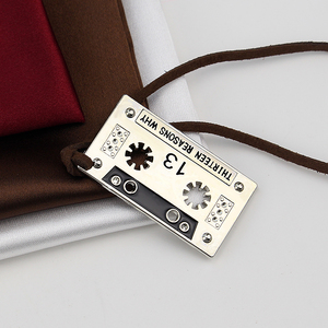 Portachiavi in Metallo a Forma di Audiocassetta del Film '13 Reasons Why', Gioiello Punk per <span class=keywords><strong>Donna</strong></span>, Regalo con Logo - Product Image 5