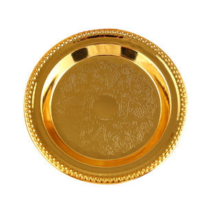 <span class=keywords><strong>Petite</strong></span> assiette à collation <span class=keywords><strong>en</strong></span> <span class=keywords><strong>fer</strong></span> de style classique pour le thé de l'après-midi et le stockage de bijoux Porte-gobelet isolé et plateau <span class=keywords><strong>en</strong></span> verre à vin pour les fêtes - Product Image 6
