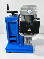 Machine à dénuder les fils compacte et portable pour câbles de 20 à 80 mm, conception légère pour une utilisation facile