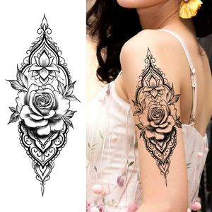 Les autocollants de tatouages temporaires pour le corps et les <span class=keywords><strong>bras</strong></span>, populaires et personnalisés, non toxiques pour femmes - Product Image 6