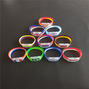 Pulsera de Silicona LED con Bandera Nacional, Precio de Fábrica, Resistente al Agua, Funciona con Batería, Gran Venta, Nueva Llegada - Product Image 1