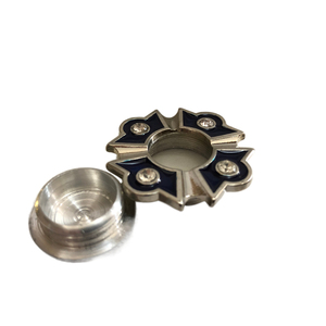 Étui de protection de poitrine personnel relic avec produits gothiques fournitures en alliage Cross fabricants <span class=keywords><strong>vente</strong></span> directe 3.5CM - Product Image 4